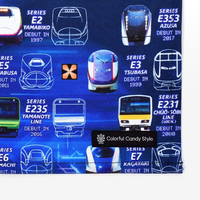 カラフルキャンディスタイルのレジャーシート。こども1人用のコンパクトサイズ。男の子と女の子兼用で運動会、遠足などで大活躍。