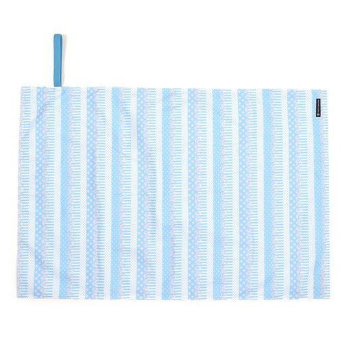 カラフルキャンディスタイルのレジャーシート。こども1人用のコンパクトサイズ。男の子と女の子兼用で運動会、遠足などで大活躍。