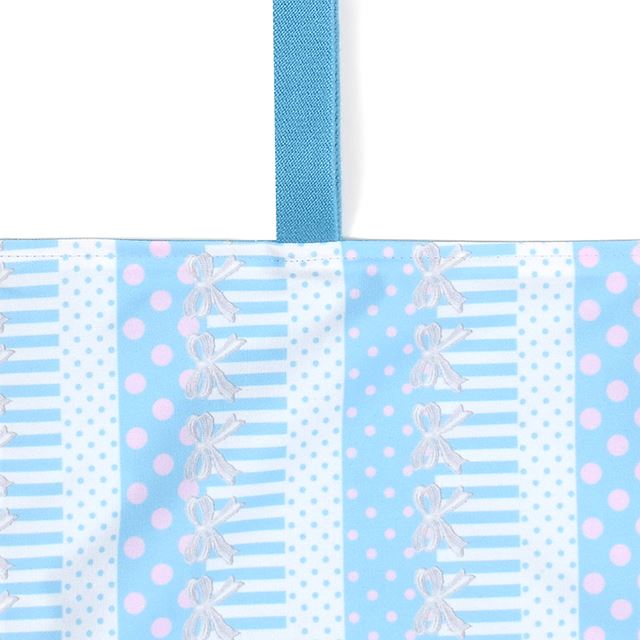 カラフルキャンディスタイルのレジャーシート。こども1人用のコンパクトサイズ。男の子と女の子兼用で運動会、遠足などで大活躍。