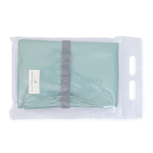 カラフルキャンディスタイルのレジャーシート。こども1人用のコンパクトサイズ。男の子と女の子兼用で運動会、遠足などで大活躍。