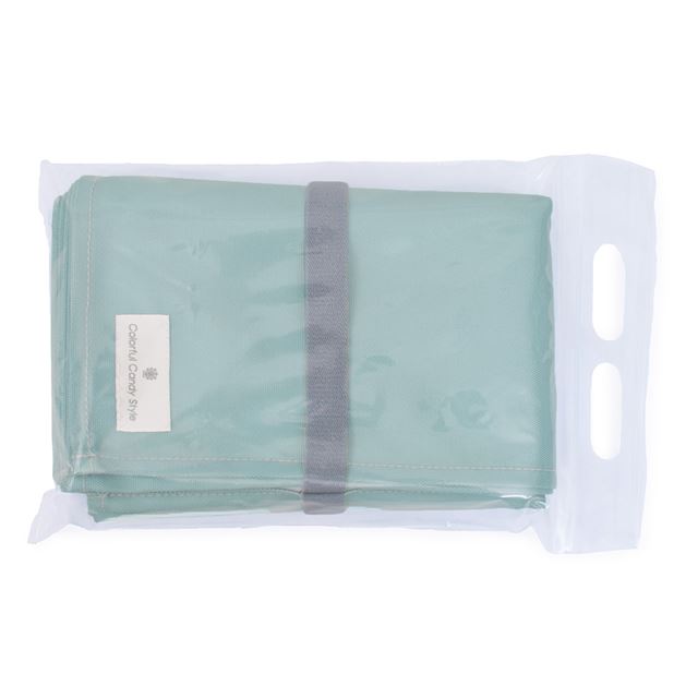 カラフルキャンディスタイルのレジャーシート。こども2~3人用のレジャーサイズ。男の子と女の子兼用で運動会、遠足などで大活躍。