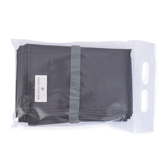 カラフルキャンディスタイルのレジャーシート。こども2~3人用のレジャーサイズ。男の子と女の子兼用で運動会、遠足などで大活躍。