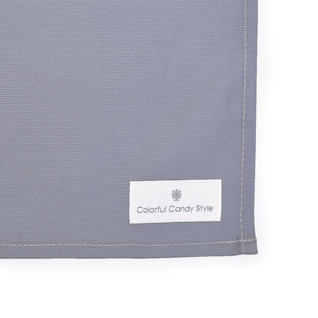 カラフルキャンディスタイルのレジャーシート。こども1人用のコンパクトサイズ。男の子と女の子兼用で運動会、遠足などで大活躍。