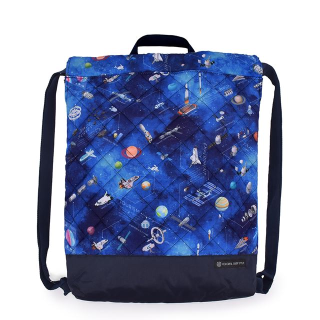 カラフルキャンディスタイルのナップサック。水や液体が表面に弾いて滑り落ちるはっ水機能。汚れてもサッと拭くだけお手入れ簡単です。