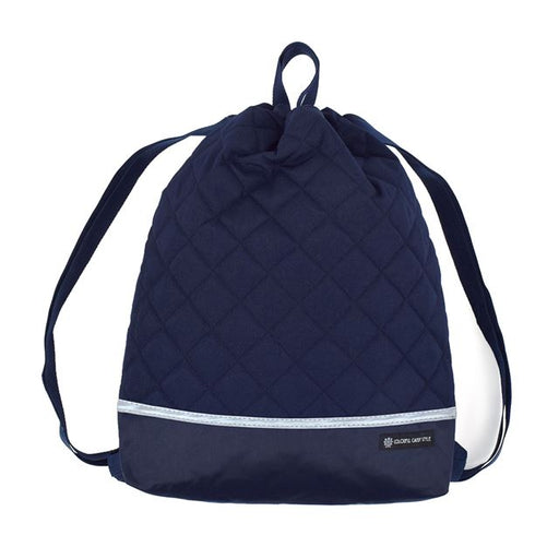 カラフルキャンディスタイルのナップサック。水や液体が表面に弾いて滑り落ちるはっ水機能。汚れてもサッと拭くだけお手入れ簡単です。