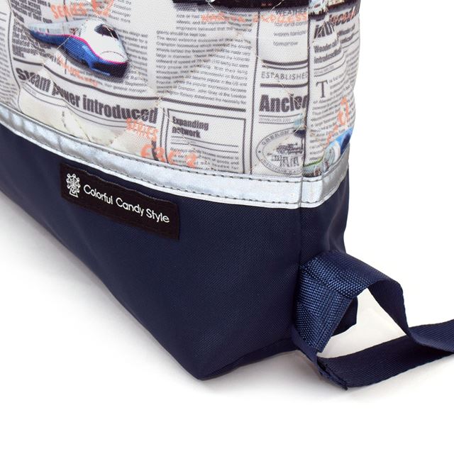 カラフルキャンディスタイルのナップサック。水や液体が表面に弾いて滑り落ちるはっ水機能。汚れてもサッと拭くだけお手入れ簡単です。