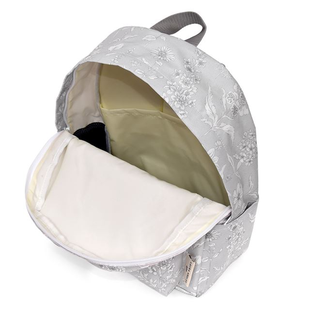 カラフルキャンディスタイルのリュックサック。子供用の大容量タイプ。男の子と女の子兼用で旅行、遠足で大活躍。