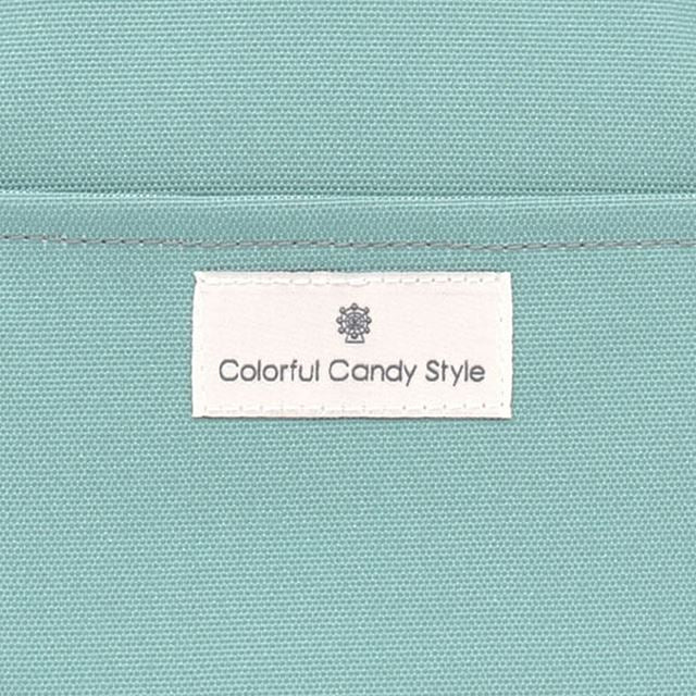 カラフルキャンディスタイルの絵の具セット。水彩絵の具入り、ショルダーベルト付きで便利。男の子と女の子兼用で大活躍。