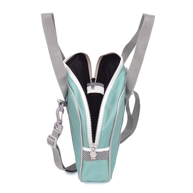 カラフルキャンディスタイルの書道セット。ショルダーベルト付きで、呉竹の書道用具入り。男の子と女の子兼用で大活躍。