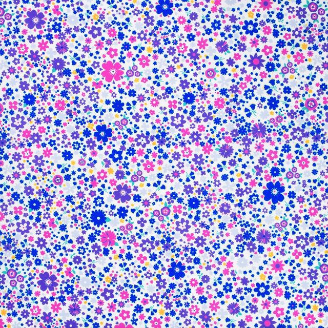 カラフルキャンディスタイルの家庭科の授業に欠かせない裁縫バッグ。