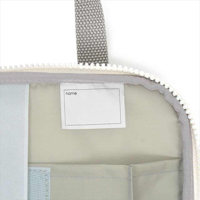 カラフルキャンディスタイルの家庭科の授業に欠かせない裁縫バッグ。