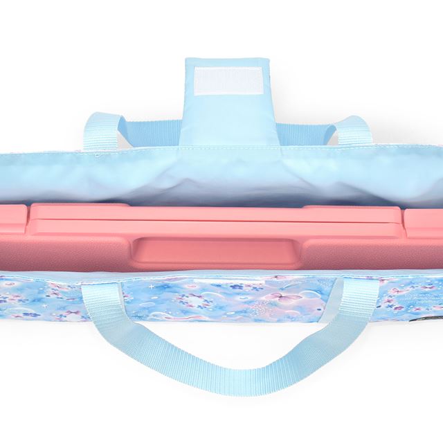 カラフルキャンディスタイルのピアニカケース。肩紐付きショルダータイプの鍵盤ハーモニカケース。男の子と女の子兼用で大活躍。