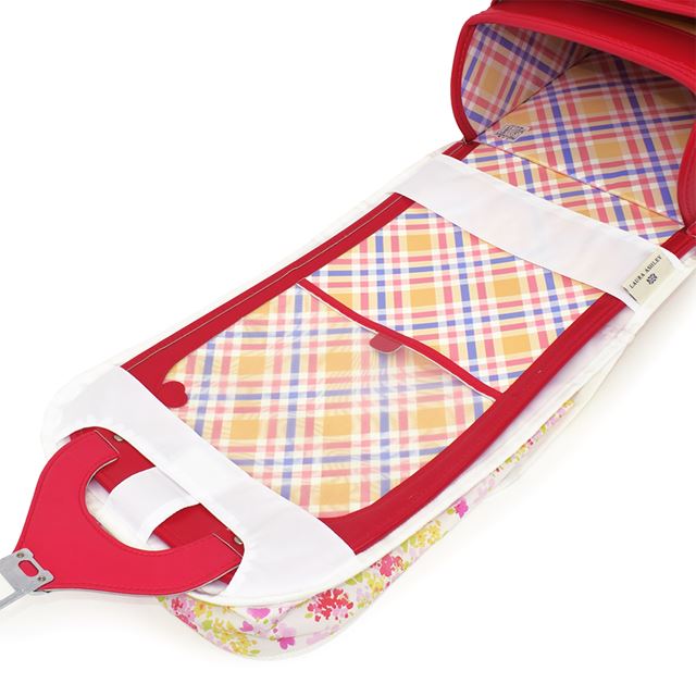 カラフルキャンディスタイルのランドセルカバー。反射材付きで雨でも安心安全。男の子と女の子兼用で、入学準備や入学祝いに大活躍。