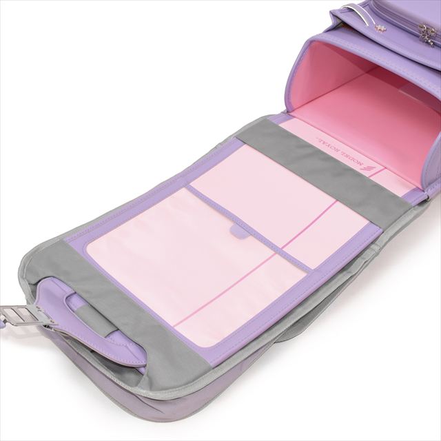 カラフルキャンディスタイルのランドセルカバー。反射材付きで雨でも安心安全。男の子と女の子兼用で、入学準備や入学祝いに大活躍。