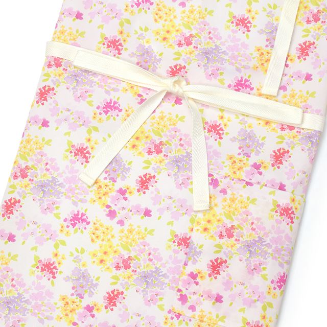 カラフルキャンディスタイルのエプロン（150cm-フリーサイズ）。結びやすいひも付きの三角巾がセット