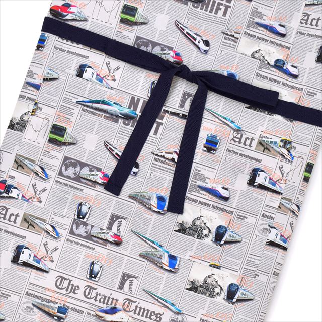 カラフルキャンディスタイルのエプロン（150cm-フリーサイズ）。結びやすいひも付きの三角巾がセット