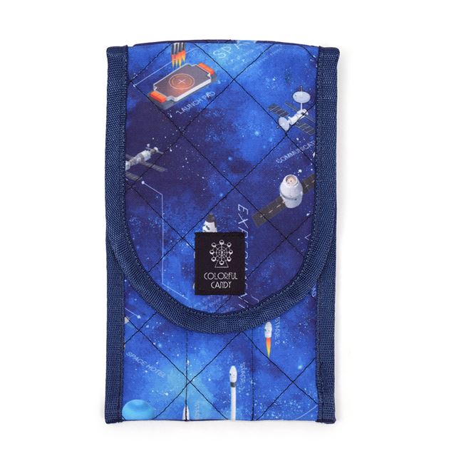 カラフルキャンディスタイルのカトラリーケースは落としても大丈夫な柔らかキルティング素材