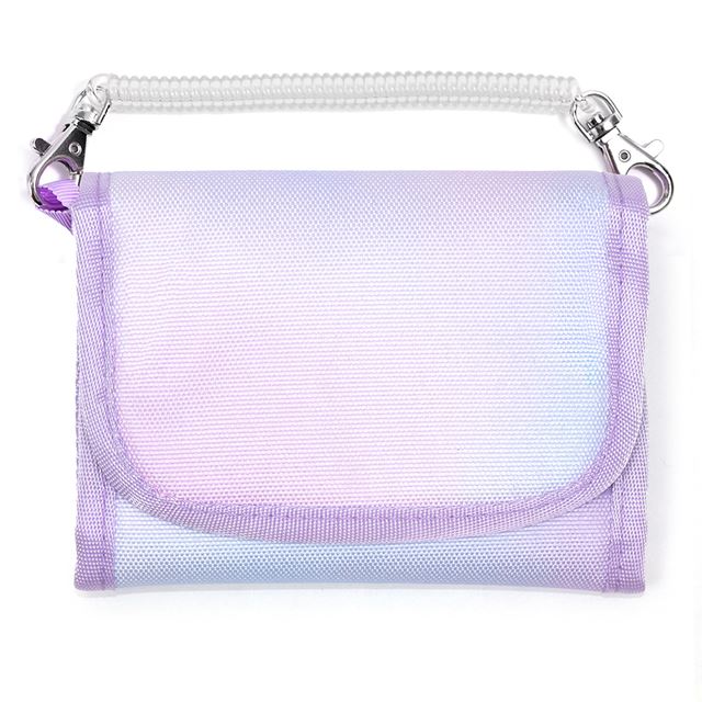 カラフルキャンディスタイルの財布。子供用で、三つ折りで子供用。小学生に人気のキッズウォレット。男の子と女の子兼用で大活躍。