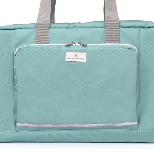 カラフルキャンディスタイルのボストンバッグ。スポーツ合宿や部活動、林間学校、修学旅行はもちろん、アウトドアや防災用としても大活躍。