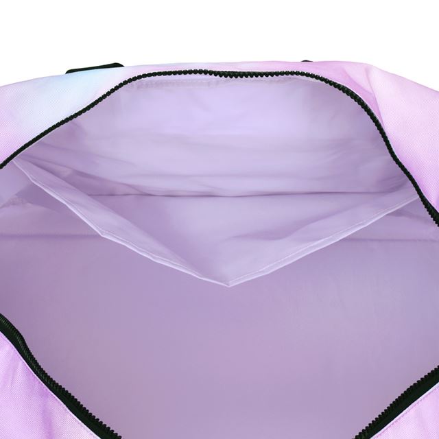 カラフルキャンディスタイルのボストンバッグ。スポーツ合宿や部活動、林間学校、修学旅行はもちろん、アウトドアや防災用としても大活躍。