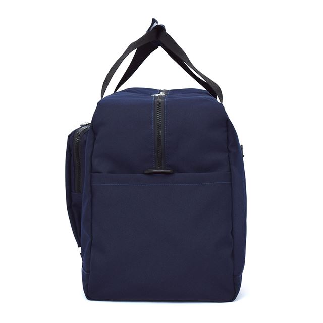 カラフルキャンディスタイルのボストンバッグ。スポーツ合宿や部活動、林間学校、修学旅行はもちろん、アウトドアや防災用としても大活躍。