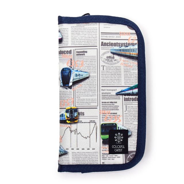 カラフルキャンディスタイルの彫刻刀セット。おしゃれなケースに右利き用の彫刻刀入り。