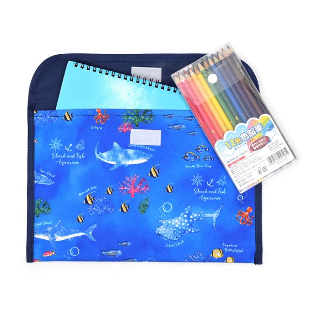 カラフルキャンディスタイルの連絡袋(B5サイズ)。学校で使用する一般的なB5ノートが収納OK。整理整頓の習慣付けにもなります