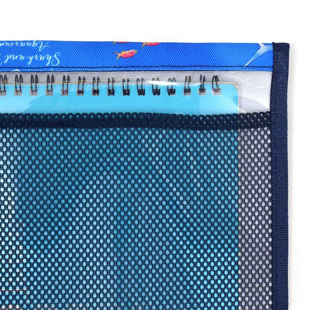 カラフルキャンディスタイルの連絡袋(B5サイズ)。学校で使用する一般的なB5ノートが収納OK。整理整頓の習慣付けにもなります