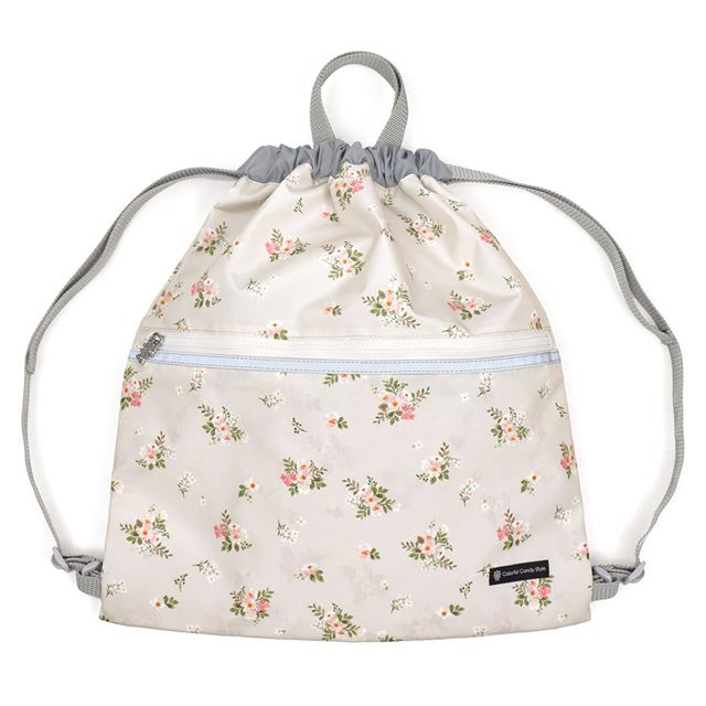 カラフルキャンディスタイルのナップサック。リュックにも手提げにも使える2WAY仕様。前面には便利なファスナー付きポケットを搭載。