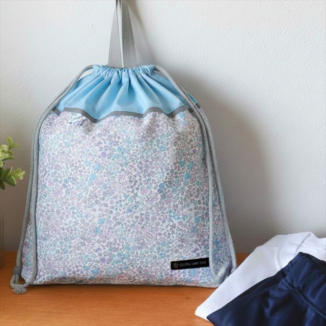 カラフルキャンディスタイルの入園入学5点セット。男の子・女の子兼用で、レッスンバッグ・シューズケース・巾着袋など、通園・通学に大活躍アイテム満載。