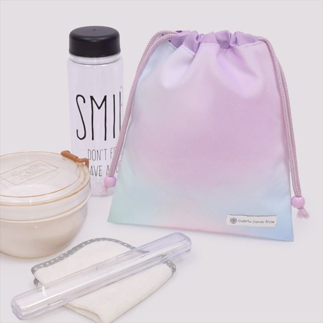 カラフルキャンディスタイルの入園入学4点セット。男の子・女の子兼用で、レッスンバッグ・シューズケース・巾着袋など、通園・通学に大活躍アイテム満載。