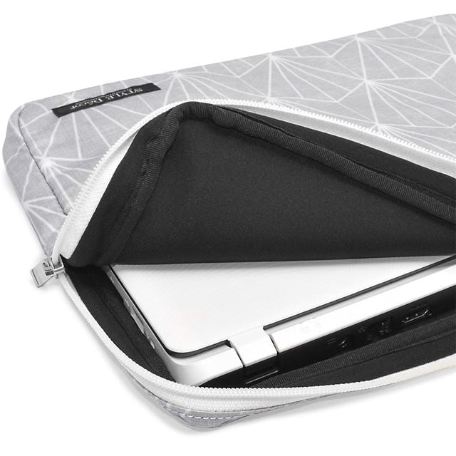 アウトレット パソコンケース Mサイズ (13.3インチ) シルバーライト