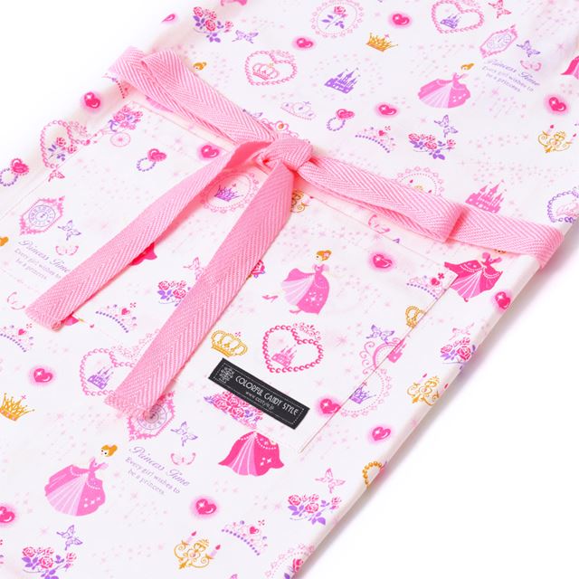 アウトレット 子どもエプロン(100～120cm) プリンセスドレスで彩るパウダールーム(ホワイト)