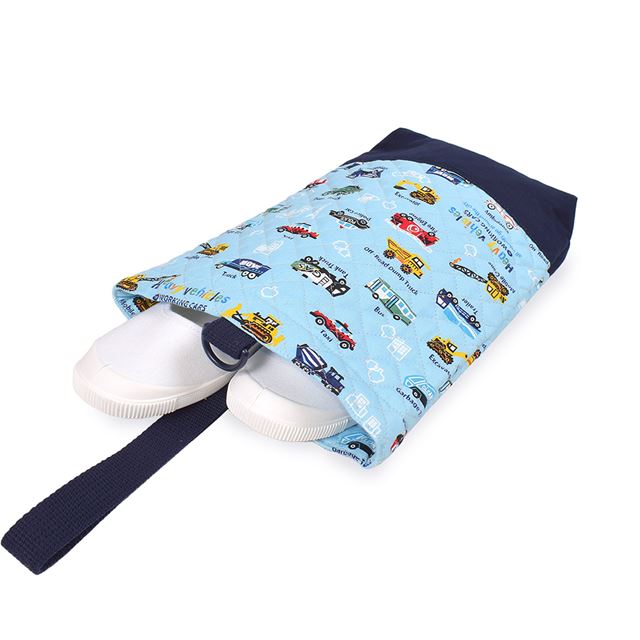 アウトレット シューズケース キルティング(ネームタグ付き) マチ付き アクセル全開はたらく車(ライトブルー)