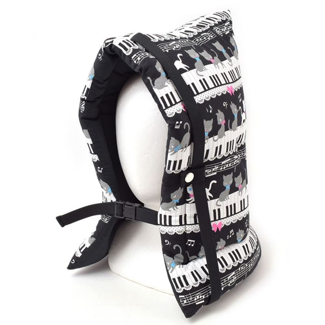 アウトレット 防災頭巾(椅子固定ゴム付き) ピアノの上で踊る黒猫ワルツ(ブラック)