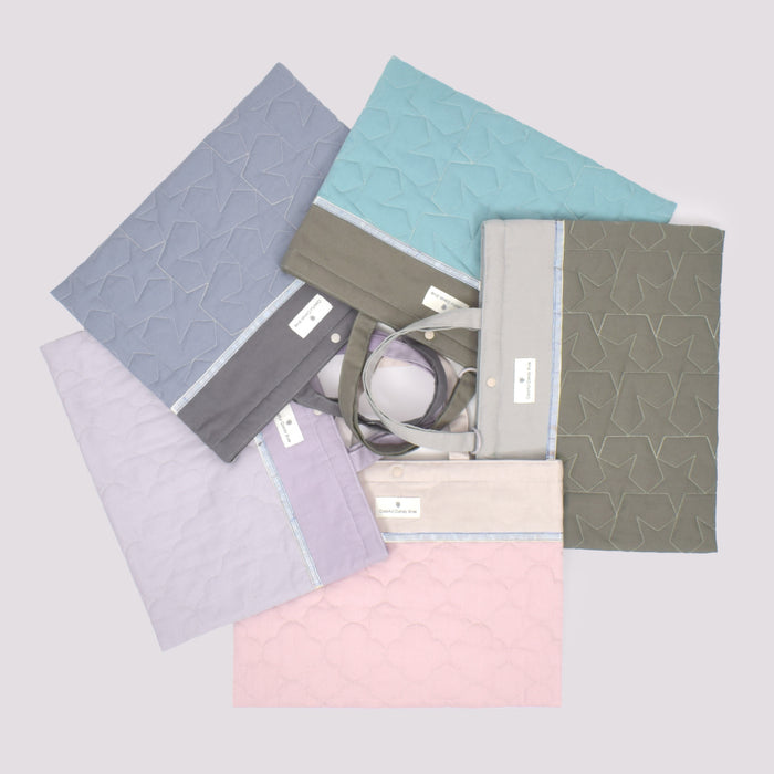 カラフルキャンディスタイルのマチ付きレッスンバッグ。丈夫なキルティング素材の手提げバッグ。男の子と女の子兼用で通園・通学でも大活躍。