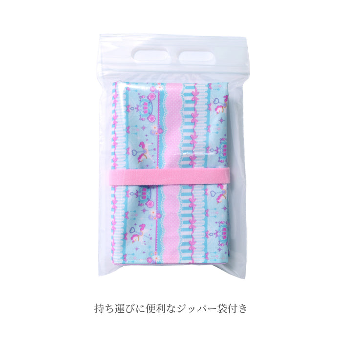 カラフルキャンディスタイルのレジャーシート。こども1人用のコンパクトサイズ。男の子と女の子兼用で運動会、遠足などで大活躍。