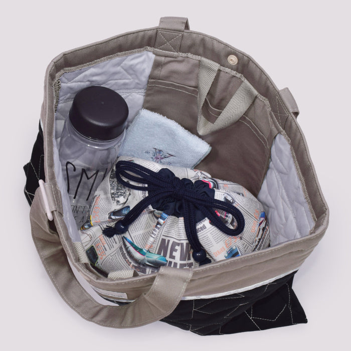 カラフルキャンディスタイルのお弁当袋。子供用で、お弁当箱やお箸が入るかわいいマチ付き巾着袋。男の子と女の子兼用で大活躍。