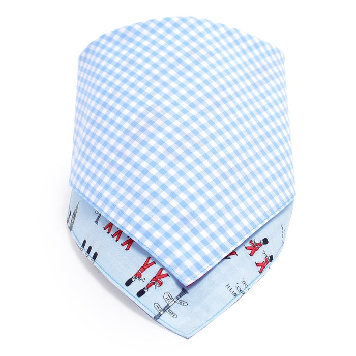 ゆうパケット対応 スタイ ハンカチタイプ てくてくロンドン行進曲(ライトブルー)