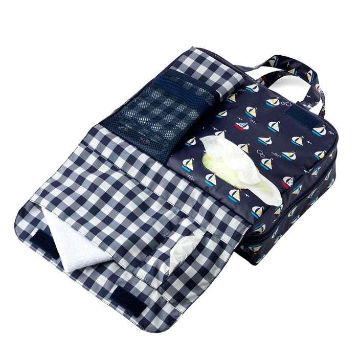 【OUTLET：50%OFF】 おむつポーチ・L(バッグタイプ) おしゃれヨットでバカンスの旅(ネイビー)