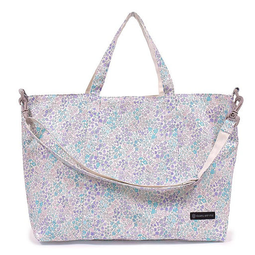 カラフルキャンディスタイルのレッスンバッグ。マチ付きの大きめ手提げバッグにショルダーベルト付き。男の子と女の子兼用で大活躍。