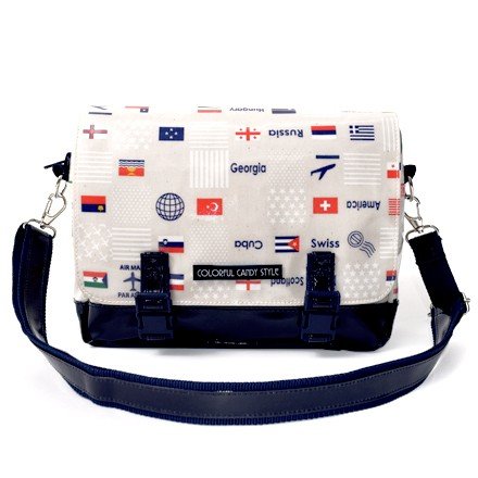 Shoulder bag Middle type Travel around the world with national flags (generation)