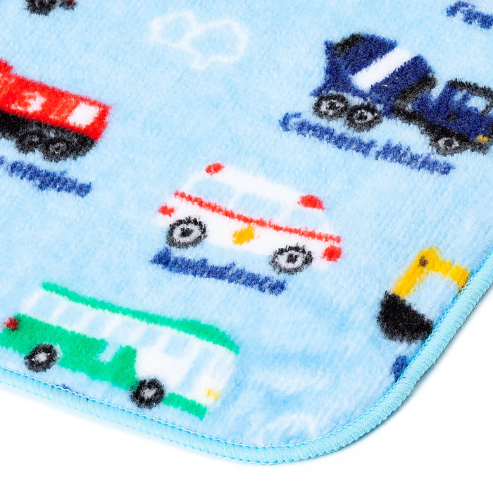 A handkerchief towel, a car with full throttle 