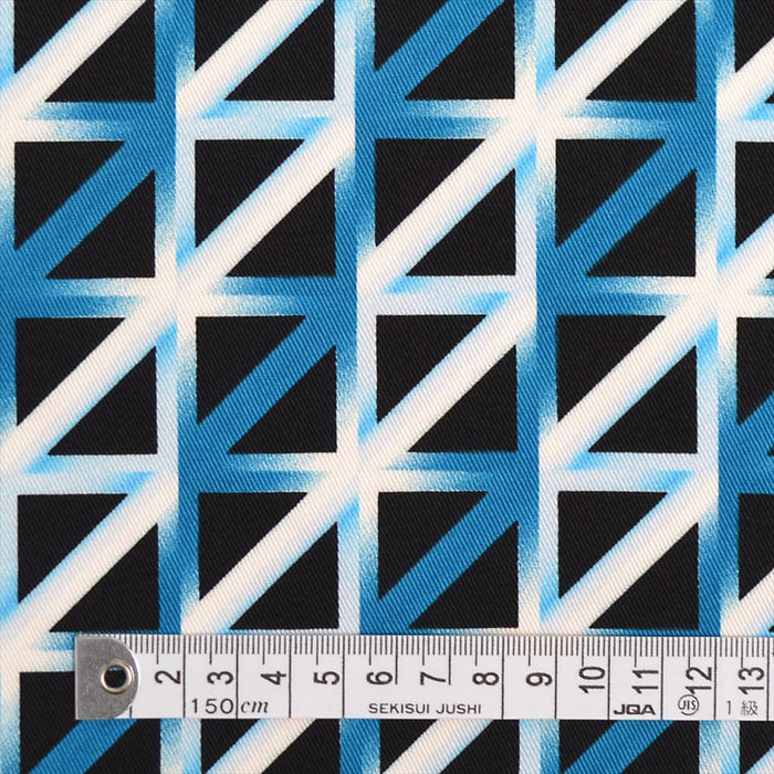 Yu-Packet prism twill fabric 