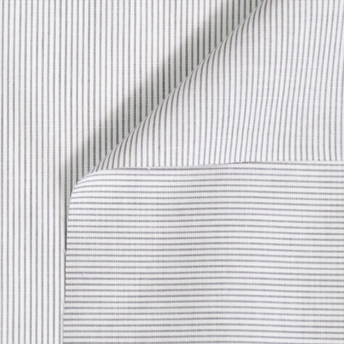 Yu-Packet [Order from manufacturer] Extra-long cotton yarn-dyed broadcloth fabric, white x light gray stripe thin, 50 yarn-dyed broadcloth fabric 